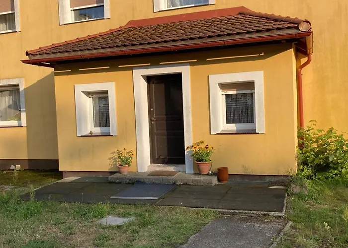 Holiday home Nad Jeziorem Parter *