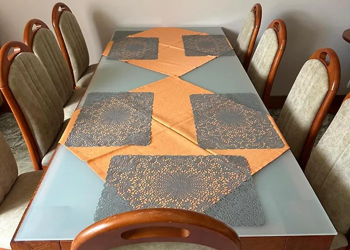 Nad Jeziorem Parter Holiday home *